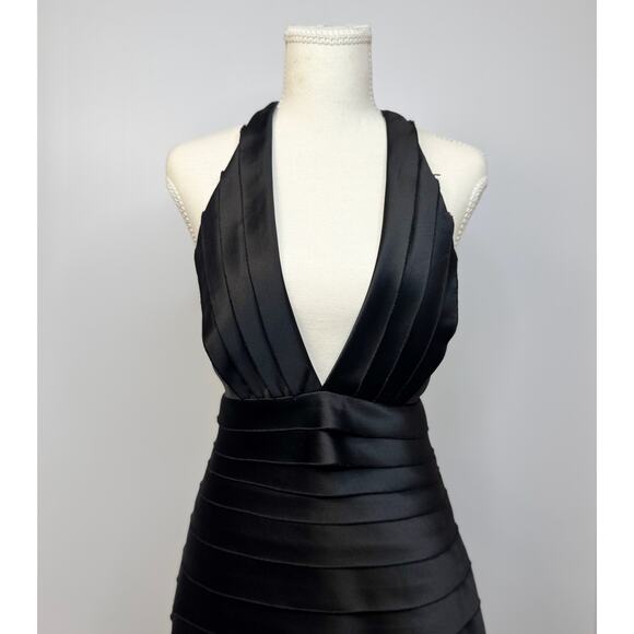 BCBGMAXAZRIA T Bandage Halter Bandage Dress VTG Women’s 10 Tiered Y2K 2000s Club - Picture 2 of 16